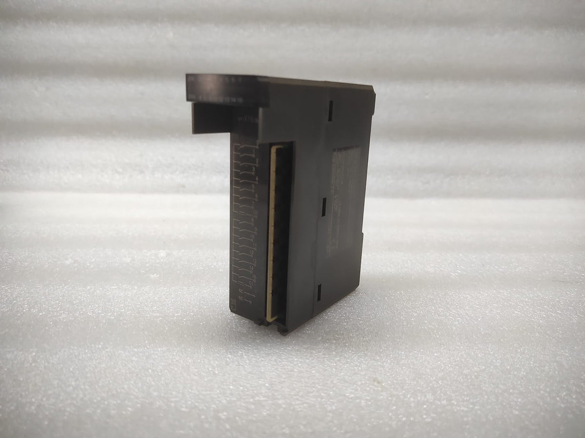 FUJI NP1X1606-W DIGITAL INPUT MODULE NWB WITHOUT CONNECTOR