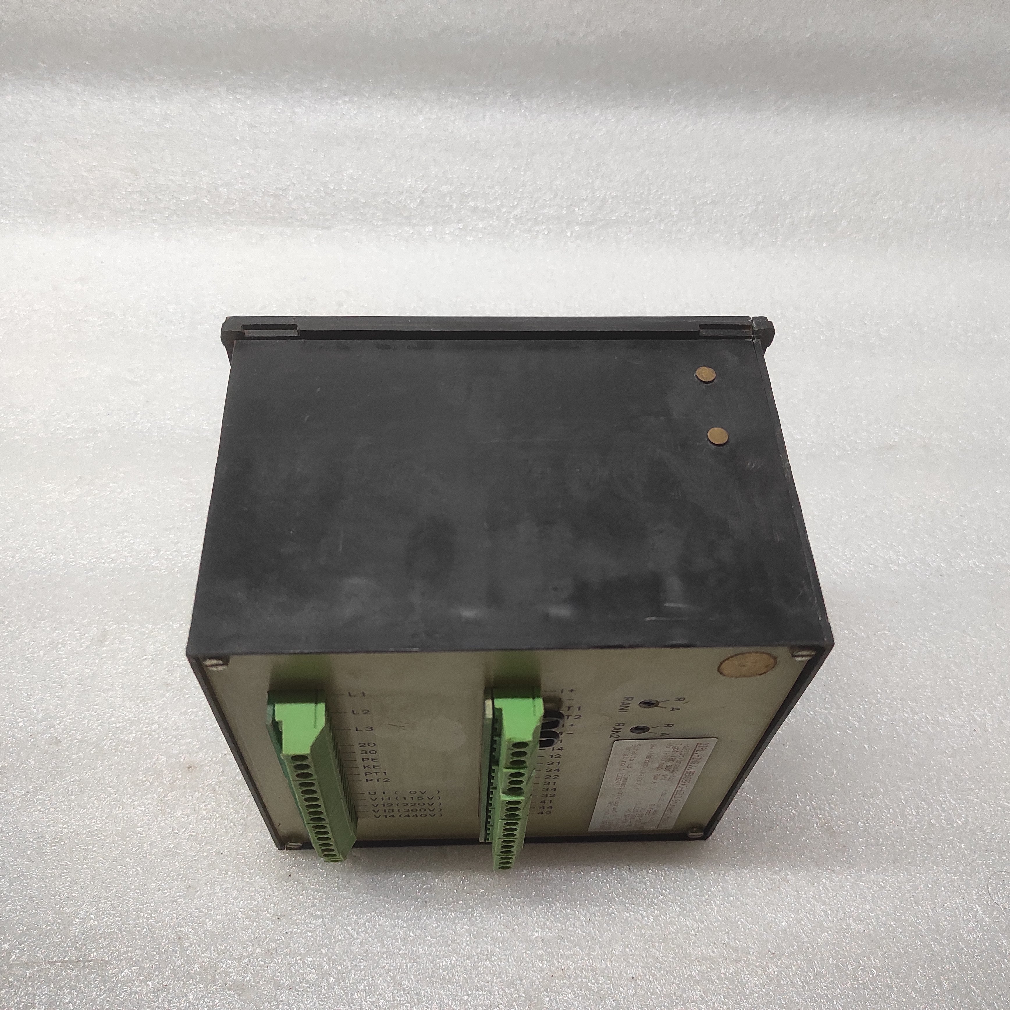 BENDER IRD-800-MYX INSULATION MONITOR A-ISOMETER 115/220/380/440V