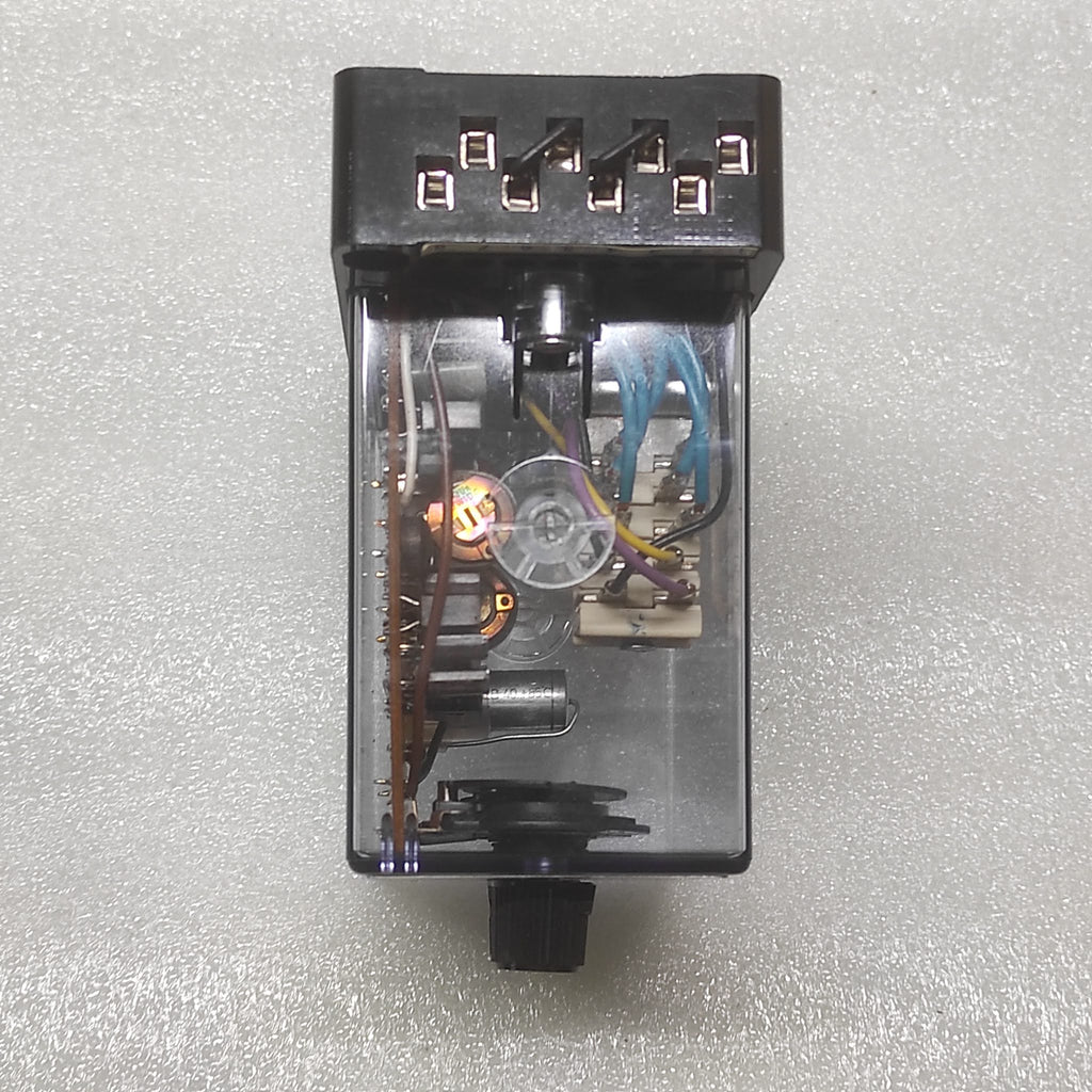 SCHLEICHER MPT 22 TIMER RELAY P082612 24V