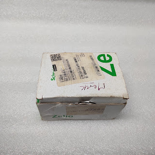 SE SR2-B201FU SMART RELAY ZELIO-054960 100-240VAC