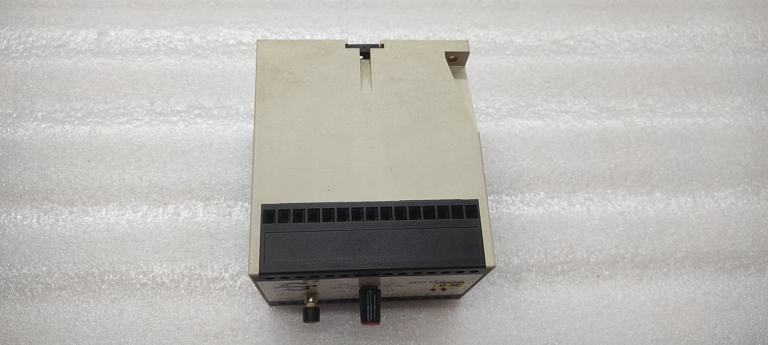 SEEPEX TSE/STG 120/220 TEMPERATURE CONTROLLER 0-120'C 220-240V
