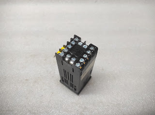 HANYOUNG NUX KX4N MCNA TEMPERATURE CONTROLLER 100-240VAC
