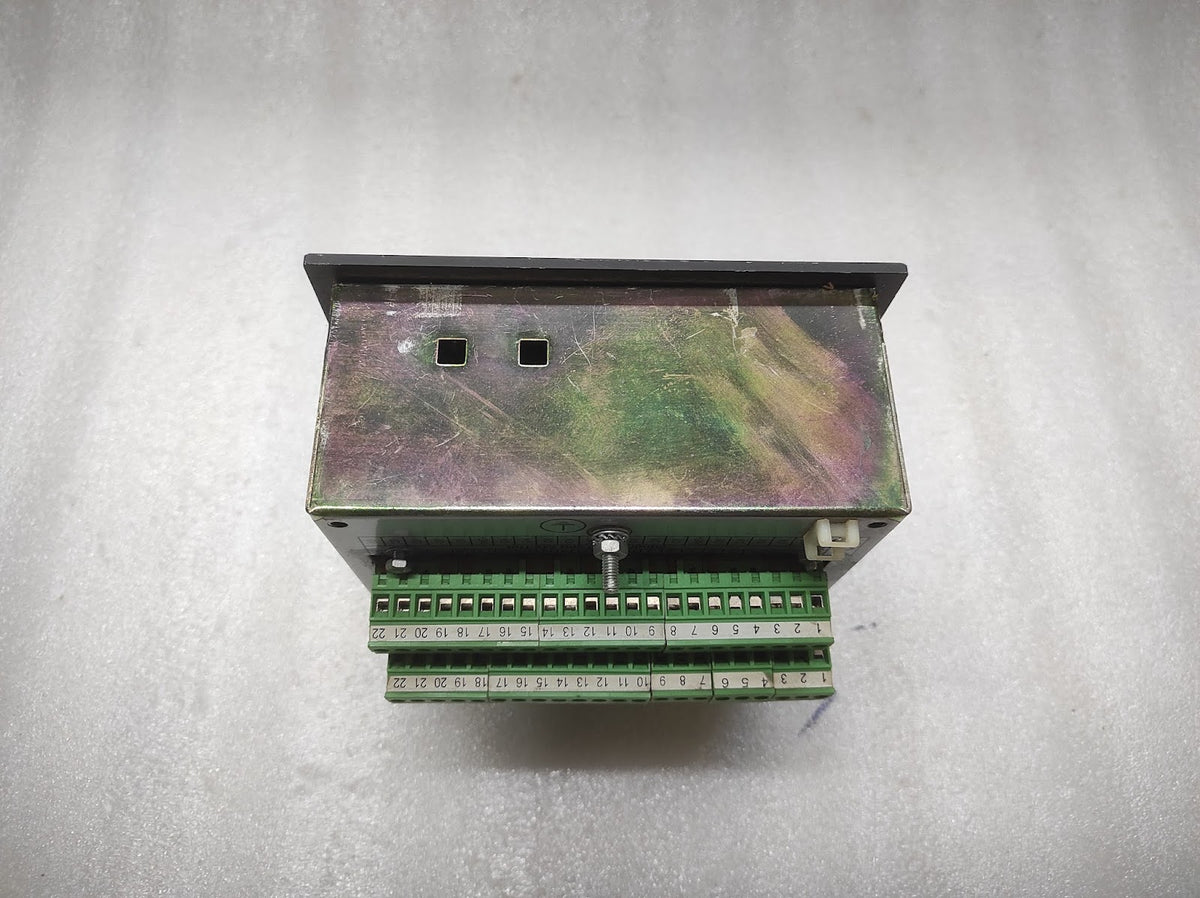 SAM ELECTRONICS BTG-402 ENGINE CONTROL AND ALARM SYSTEM 271.153 664