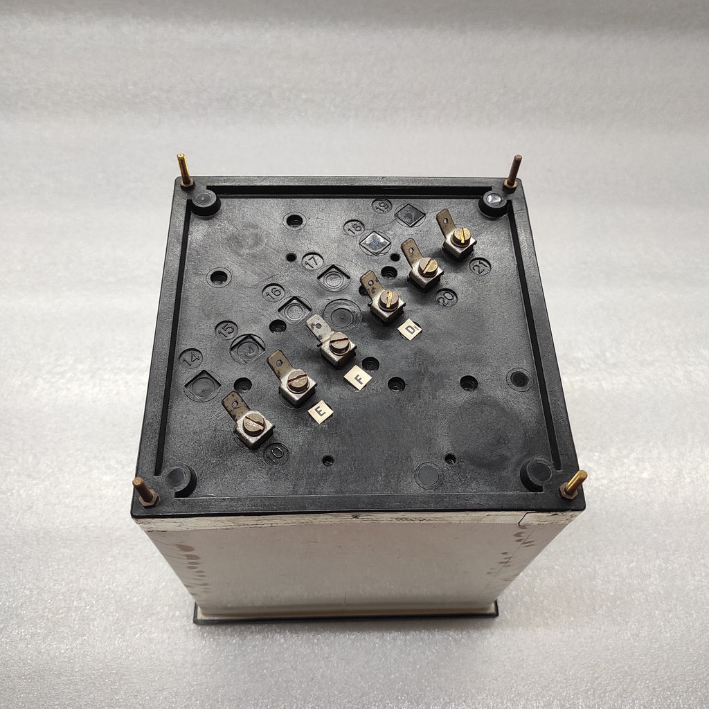 SYNCHRONIZING GENERATOR S560/2 100V