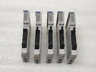CREVIS ST-121F 16-POINT DIGITAL INPUT MODULE 12/24VDC
