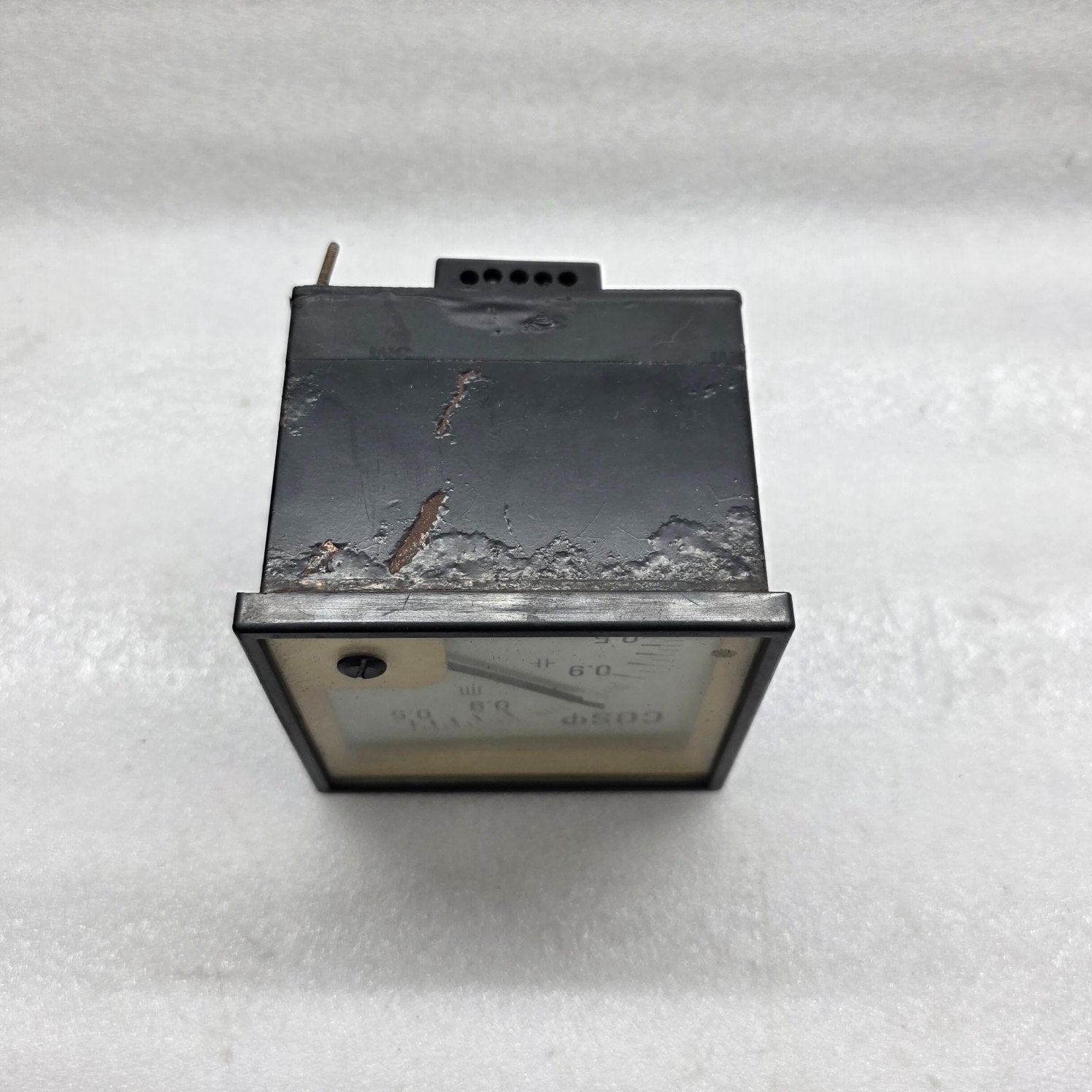 YT F96-COSθB POWER FACTOR METER 0.5C - 1 - 0.5L 480-600V/5A