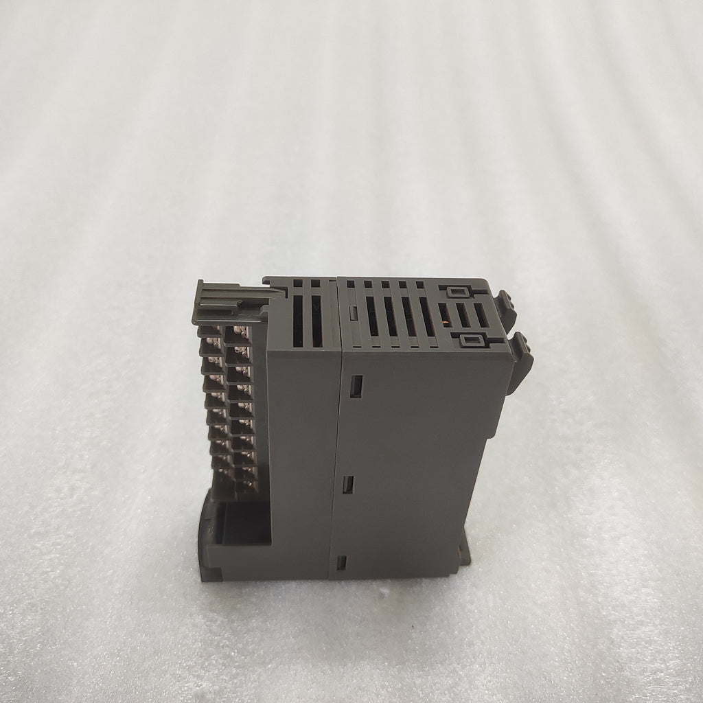 FUJI ELECTRIC NP1X1606-W DIGITAL INPUT MODULE NP1X1606W