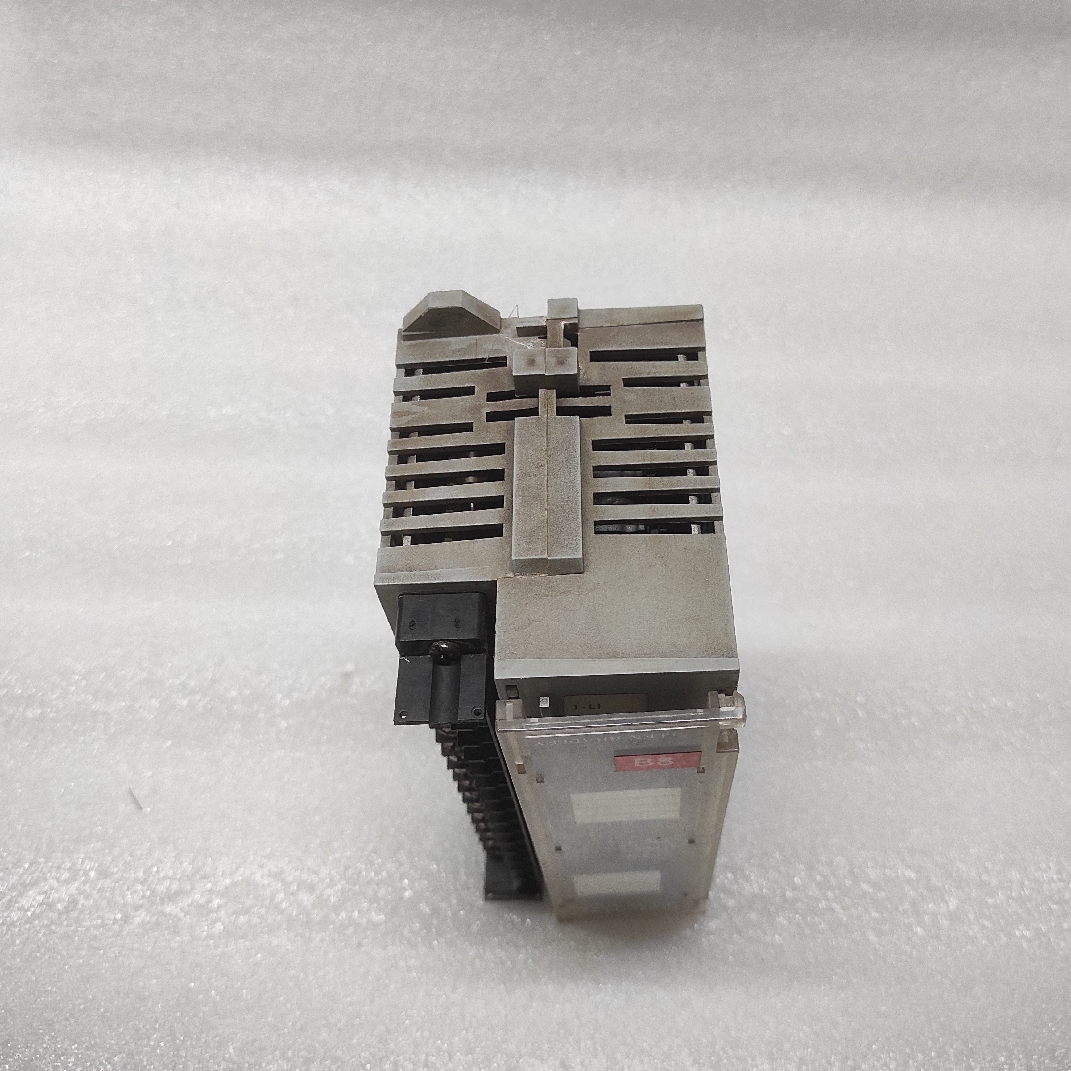 ALLEN BRADLEY CAT 1791-N4V2 ANALOG BLOCK 120VAC