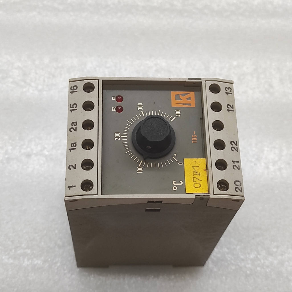 JUMO TW72986 TEMPERATURE CONTROLLER TWOW-54/10 97002290 0-400'C 220V