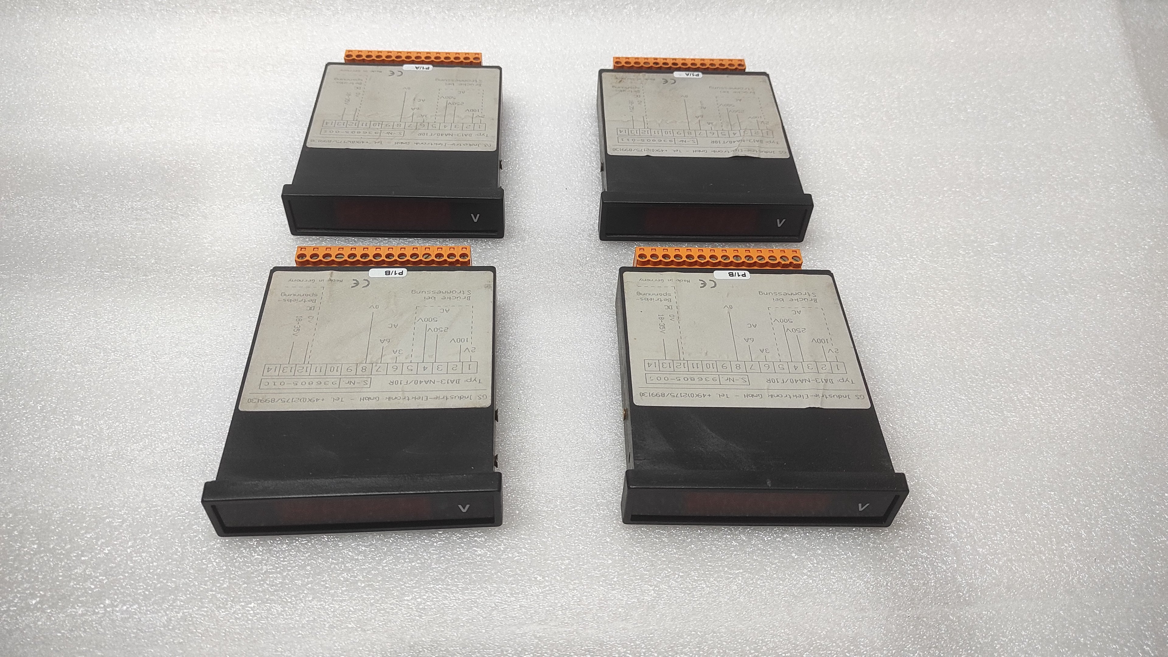 GS INDUSTRIE-ELEKTRONIK DA13-NA40/F10R LED PANEL MOUNT DISPLAY