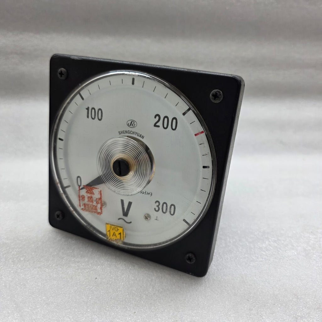 SHENG CHYUAN LS-110 VOLT METER