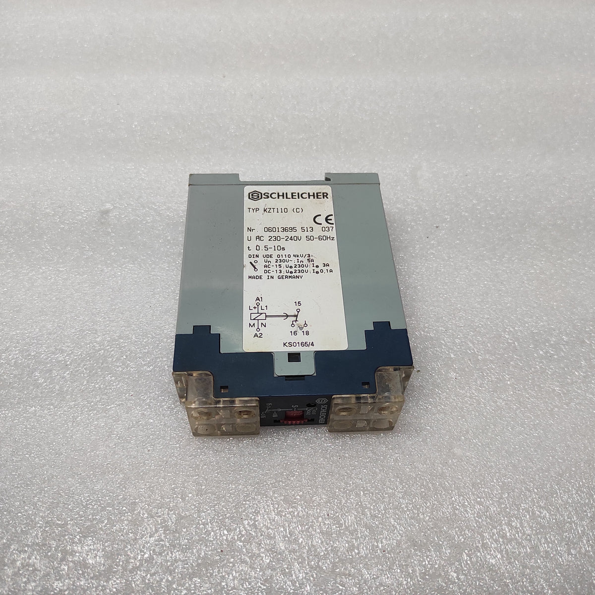SCHLEICHER KZT110-C TIME DELAY RELAY 06013695-513-037 0.5-10S 230-240V