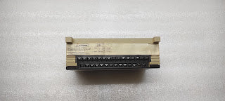 OMRON CPM1A-40CDR-D-V1 PROGRAMMABLE CONTROLLER