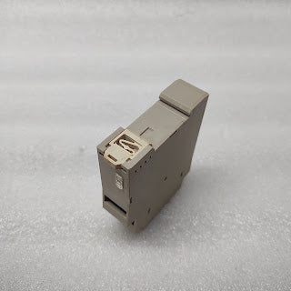 OMRON H3DE-S1 MULTIFUNCTION TIME DELAY RELAY 24-230VAC/DC