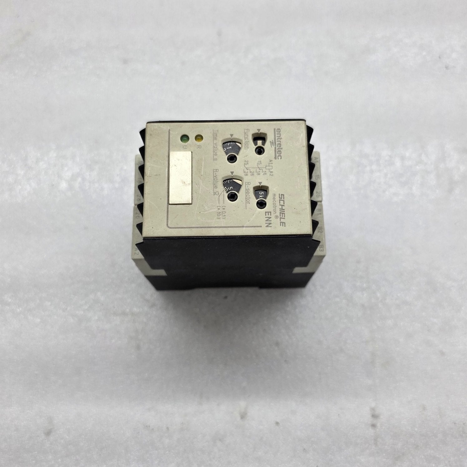 ENTRELEC ENN LIQUID LEVEL MONITORING RELAY  2.450.051.00 220-240V