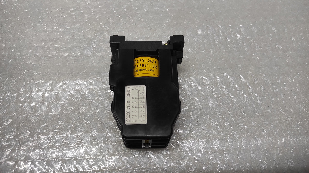 FUJI ELECTRIC SRC50-2F/X (3A3B) MAGNETIC CONTACTOR 200-220V