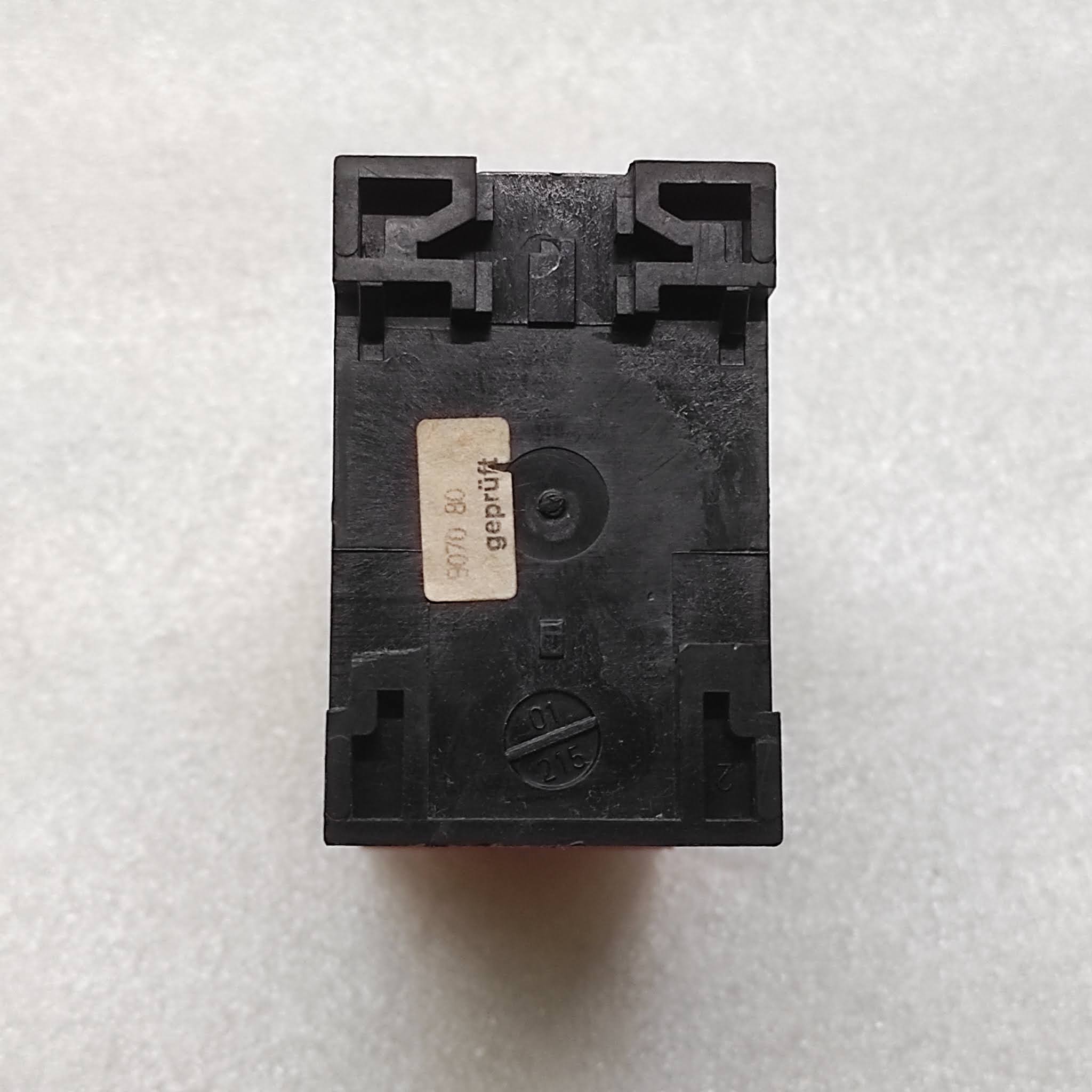DOLD BA9043 VOLTAGE MONITORING RELAY 380V BA9043/001