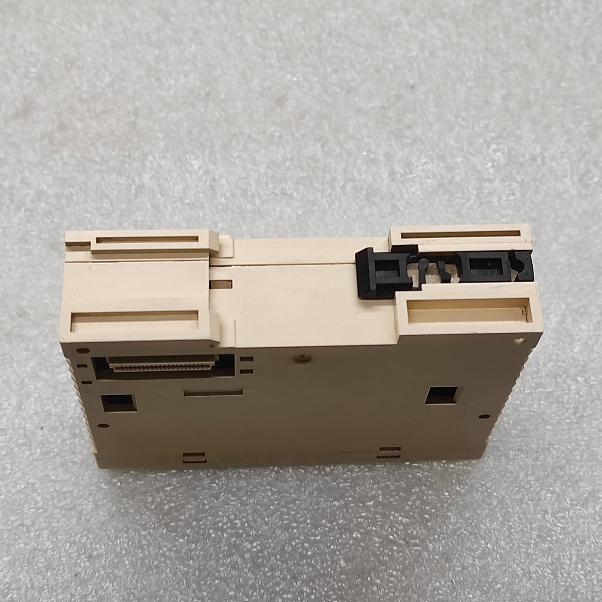 TM2AMI8HT ANALOG INPUT MODULE