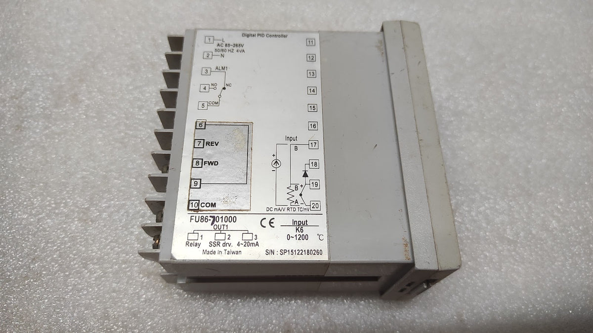 HONEYWELL FU86-701000 PID TEMPERATURE CONTROLLER 85-255V