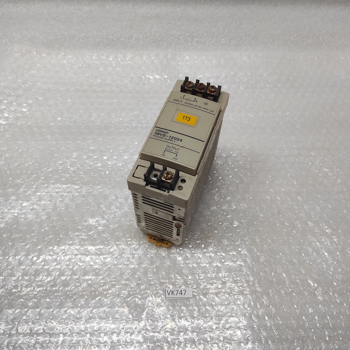 OMRON S8VS-12024 POWER SUPPLY 24VDC 5A