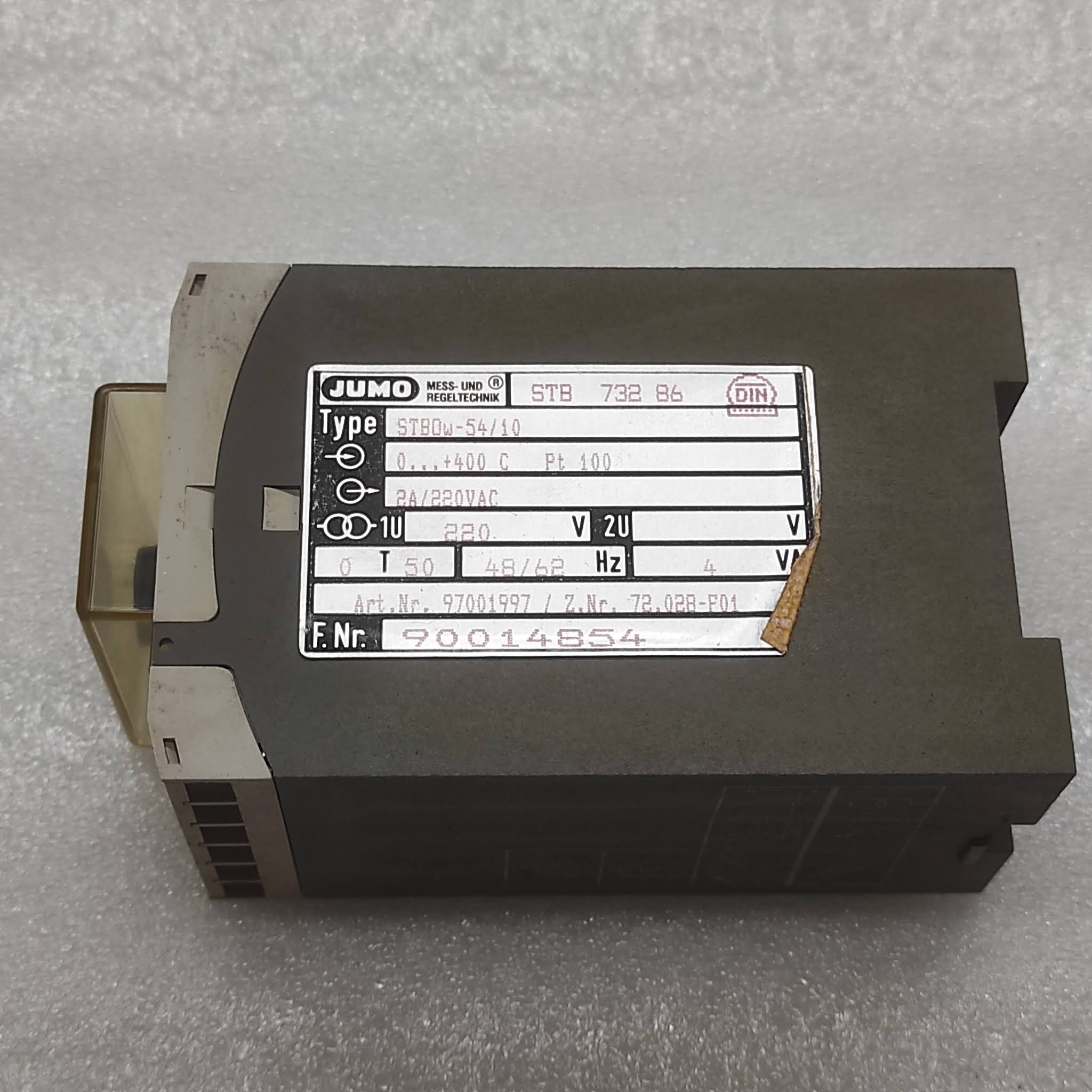 JUMO STBOW-54/10 TEMPERATURE CONTROLLER 97001997 0-400'C 220VAC
