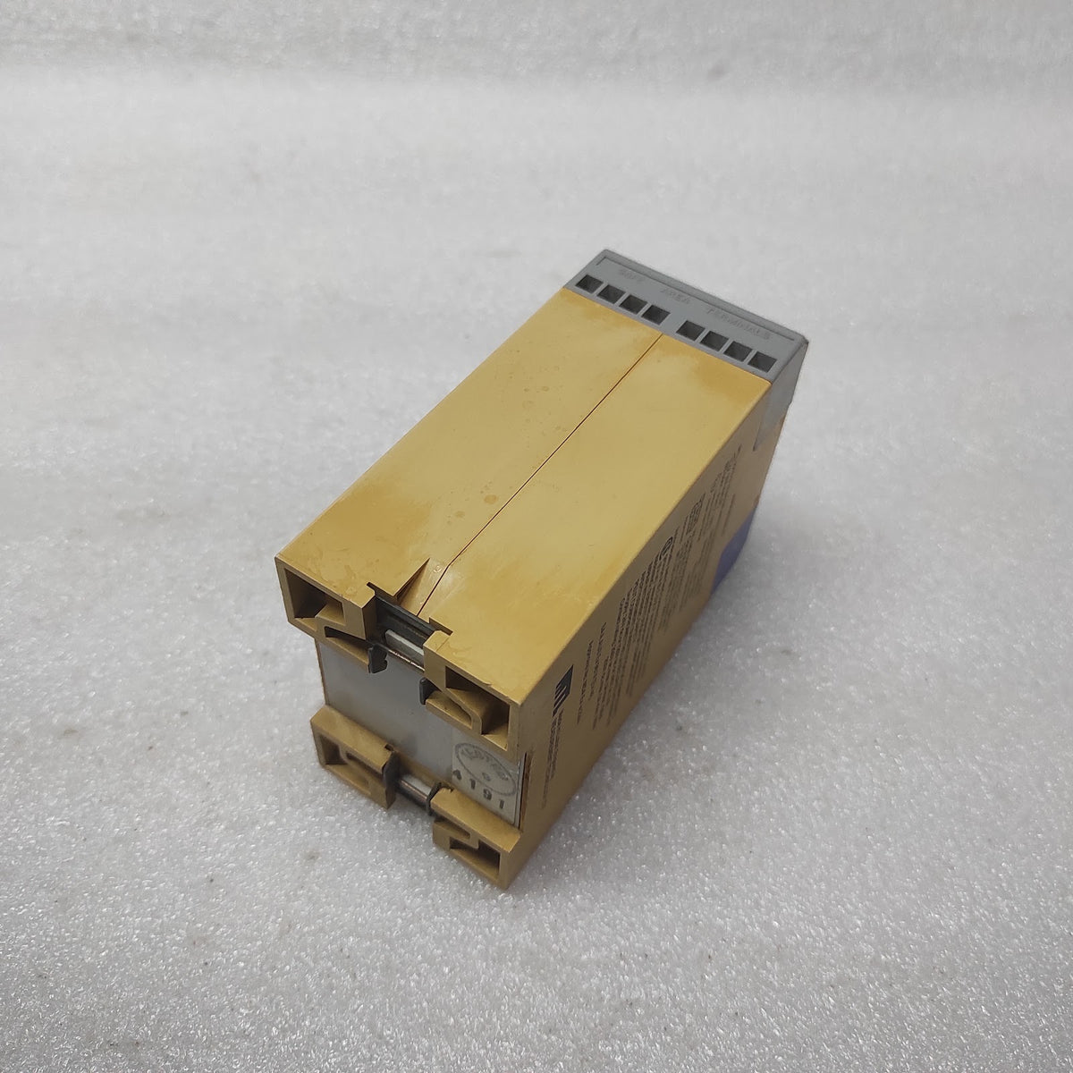 MEASUREMENT TECHNOLOGY MTL2213 3-CH SWITCH PROXIMITY DETECTOR RELAY