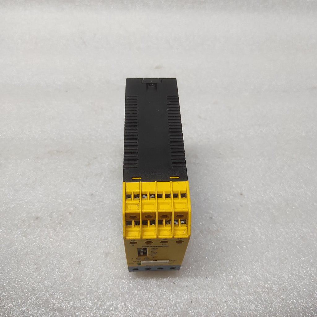 TURCK MK13-22EX0-R ISOLATING SWITCHING AMPLIFIER 24VDC NAMUR INTRINSICALLY SAFE
