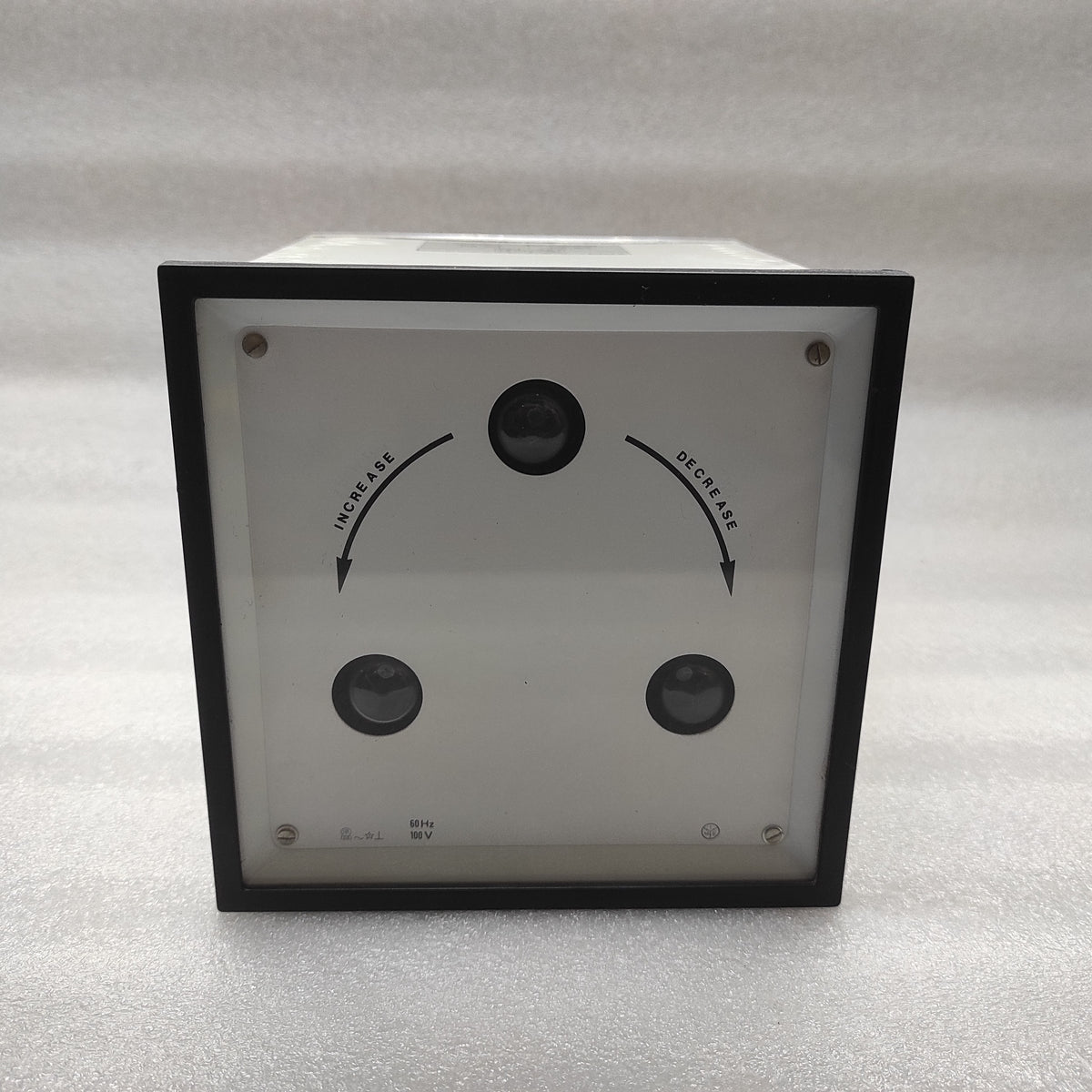 SYNCHRONIZING GENERATOR S560/2 100V