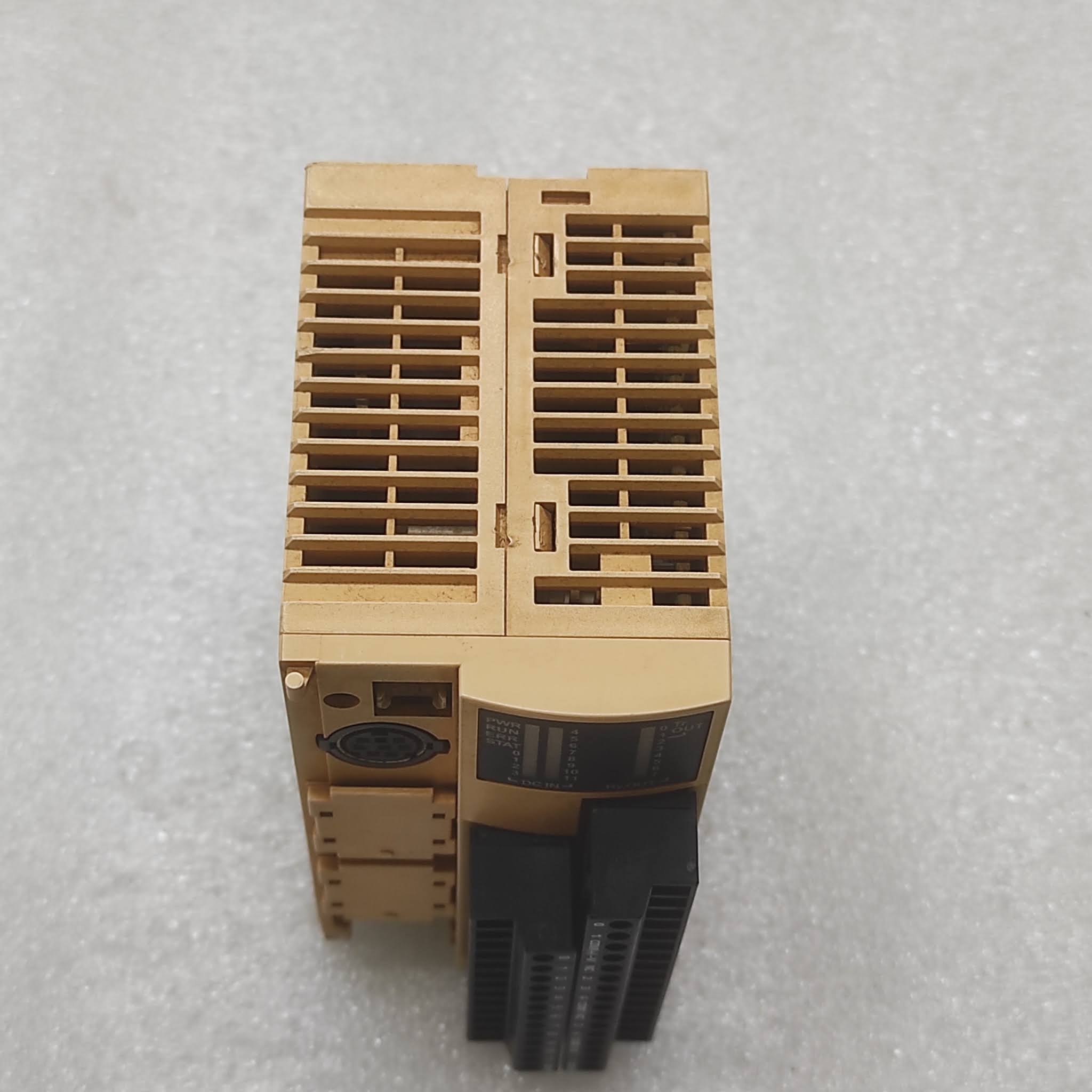 SE TWDLMDA20DRT BASE MODULE