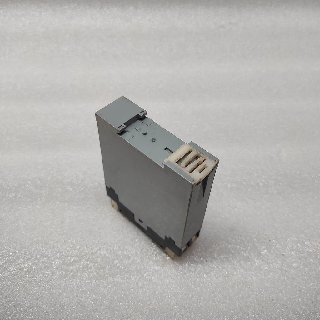 SCHLEICHER KZT11 TIME RELAY 06012802 293 077 1.5-30S 230V