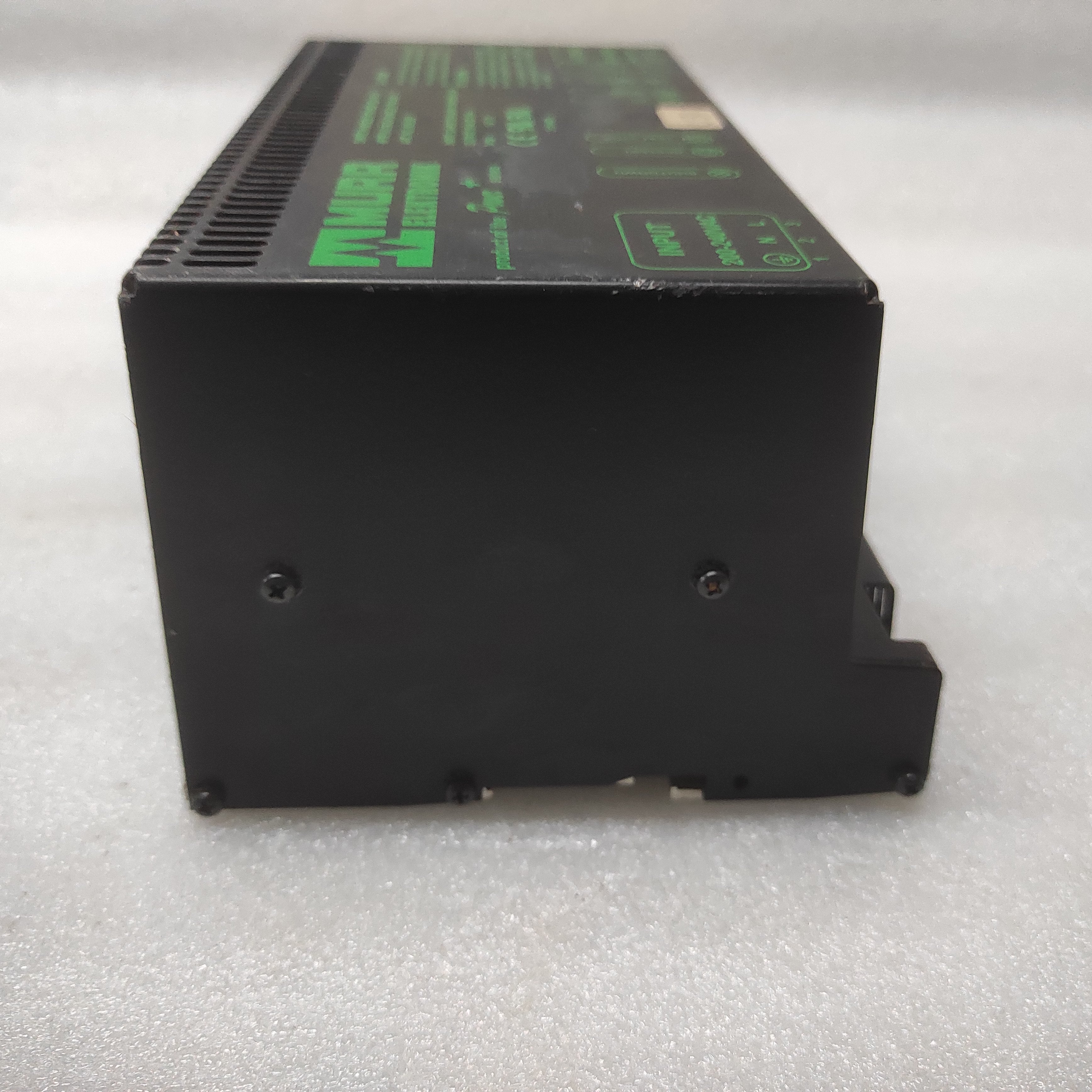MURR ELEKTRONIK MPS10-230/24 POWER SUPPLY 85055 24VDC 10A