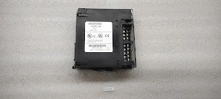 GE IC693MDL240F INPUT MODULE LOCK EDGE BROKEN CHECK THE PHOTOS PROPERLY