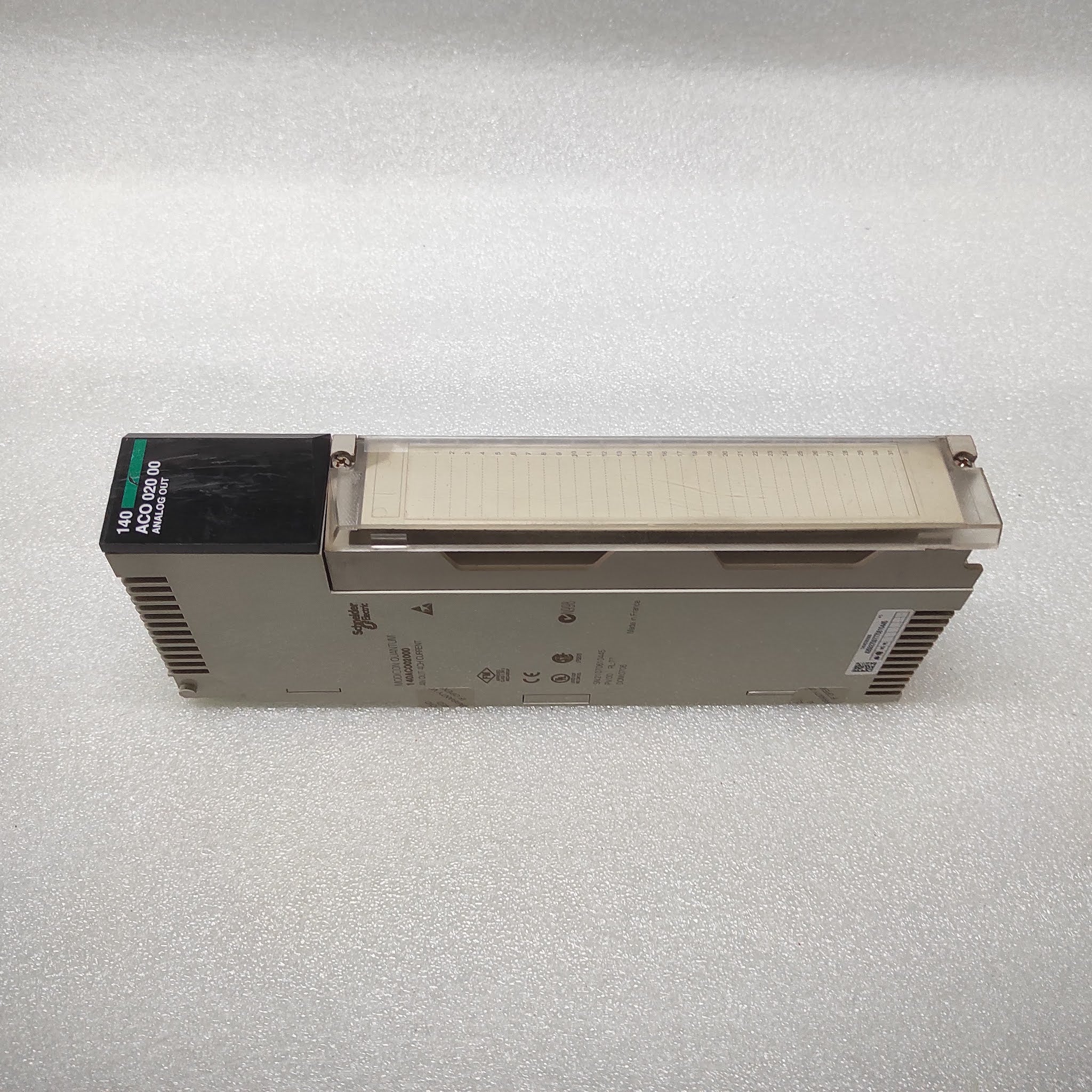 SE 140ACO02000 ANALOG OUTPUT MODULE