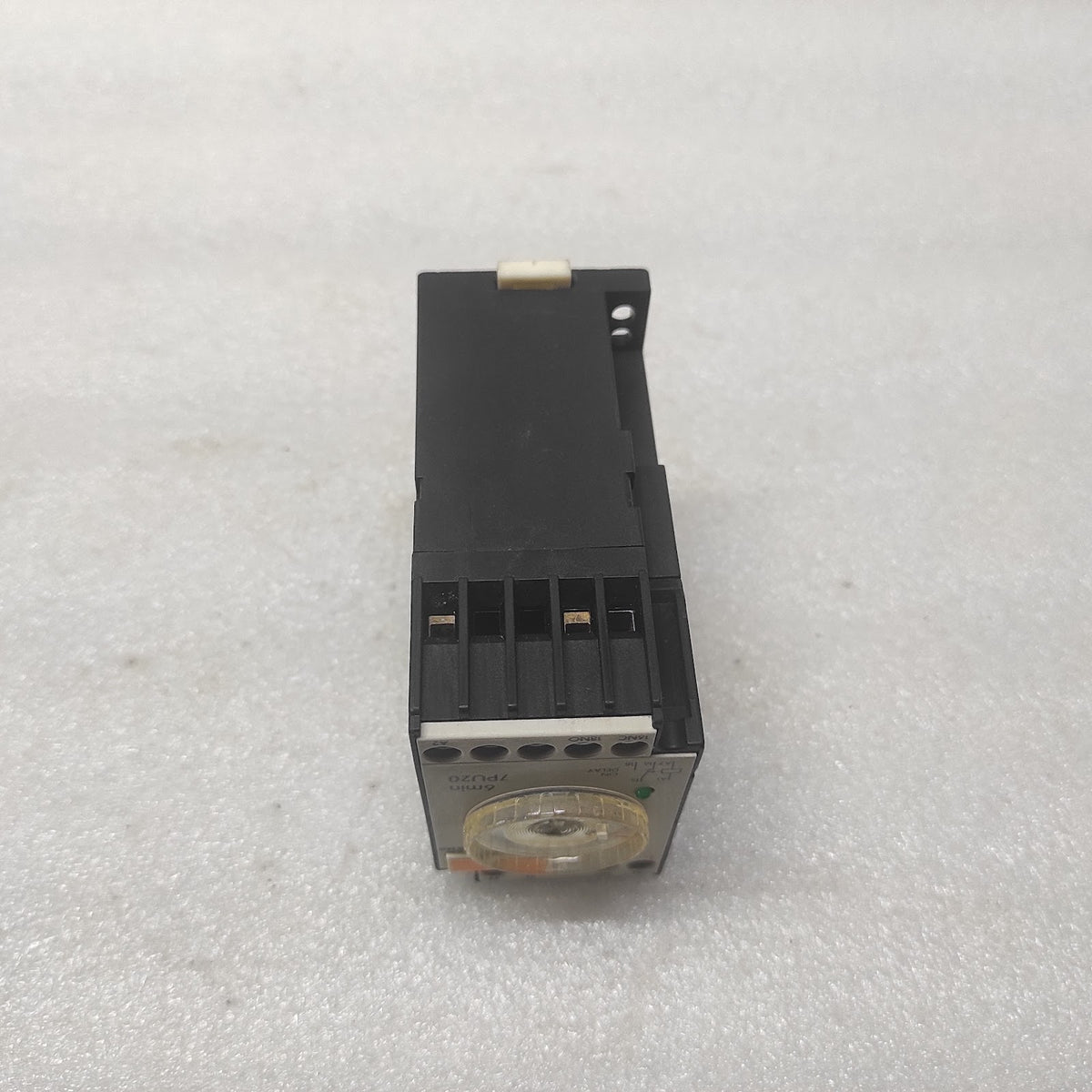 SIEMENS 7PU2040-3AN23 TIME DELAY RELAY 220-240V 0-6MIN