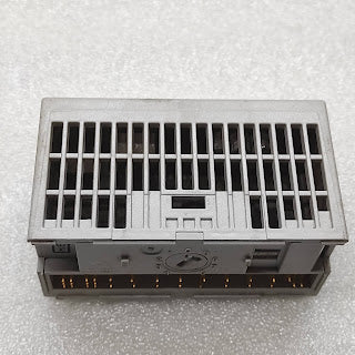 ALLEN BRADLEY CAT 1794-OE4 SERIES B 96219477