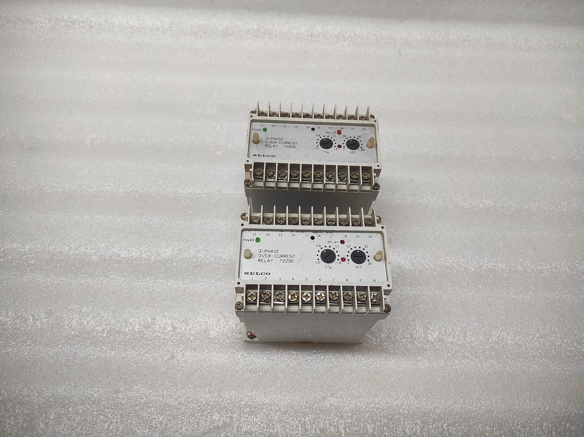 SELCO T2200-12 3-PHASE OVERCURRENT RELAY | 5A | 110 / 220V AC