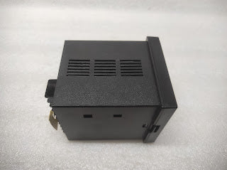 HANYOUNG NUX HY-2000-FPMNR 07 TEMPERATURE CONTROLLER 110-220V