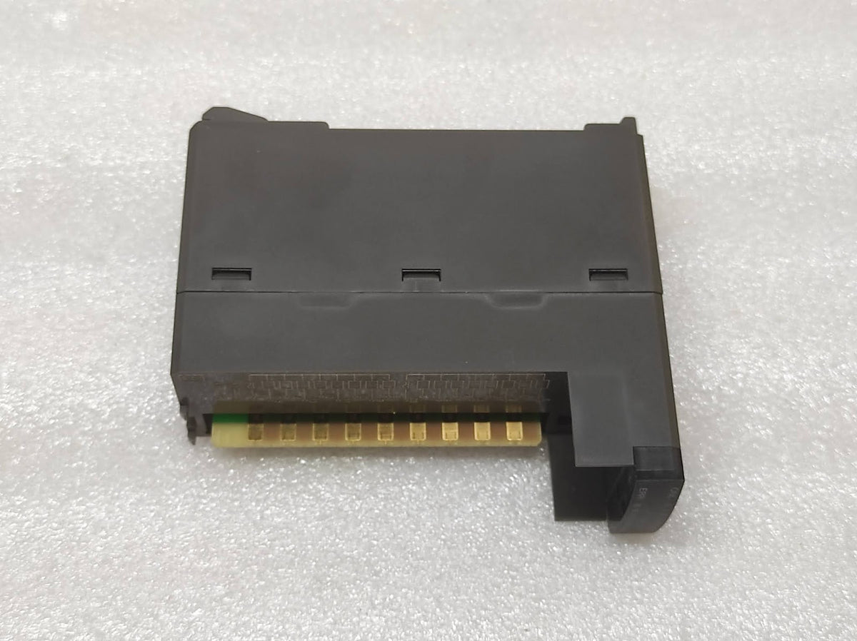 FUJI NP1Y16R-08 DIGITAL OUTPUT MODULE NWB WITHOUT CONNECTOR