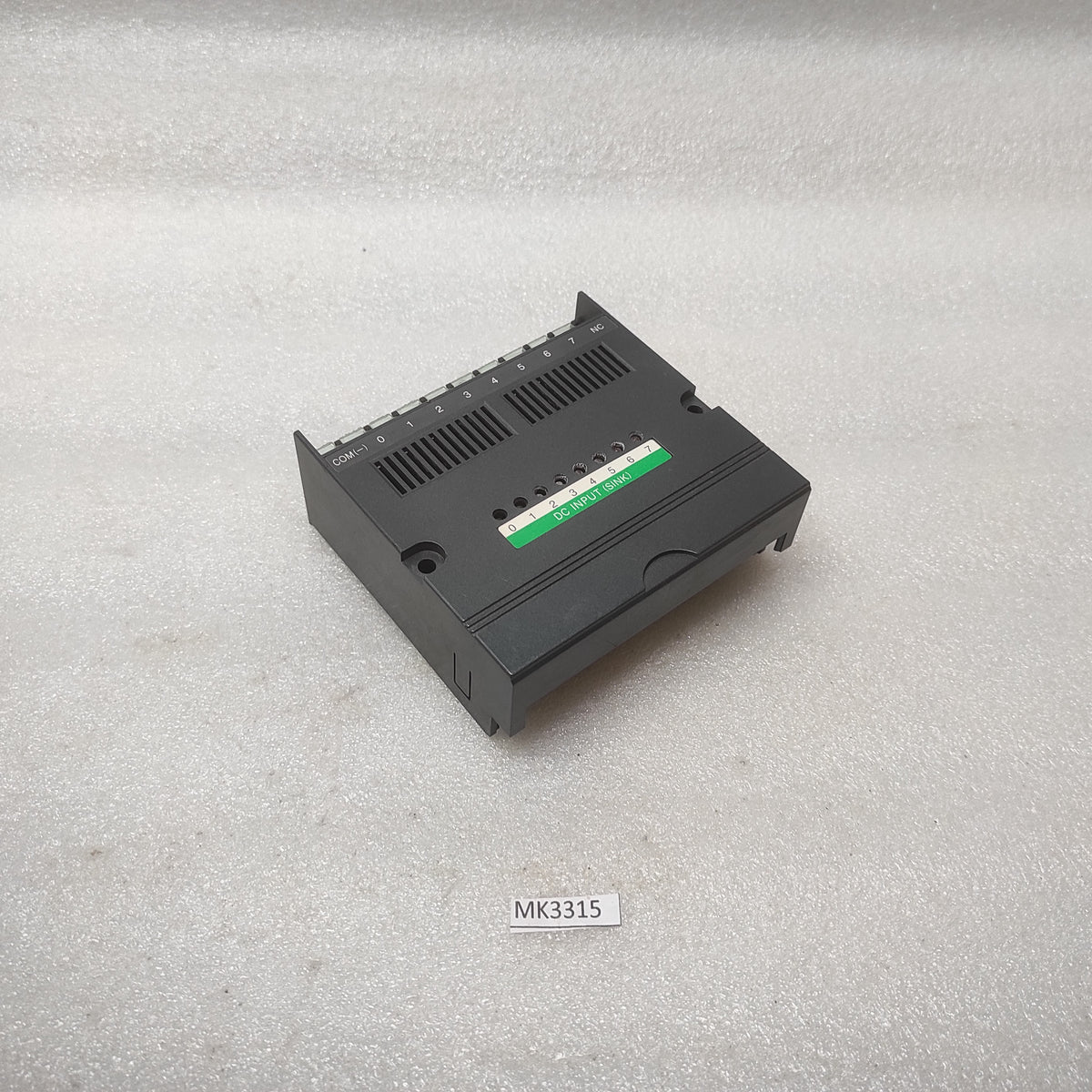 IDEC PFJ-N082U 8-DC INPUT MODULE