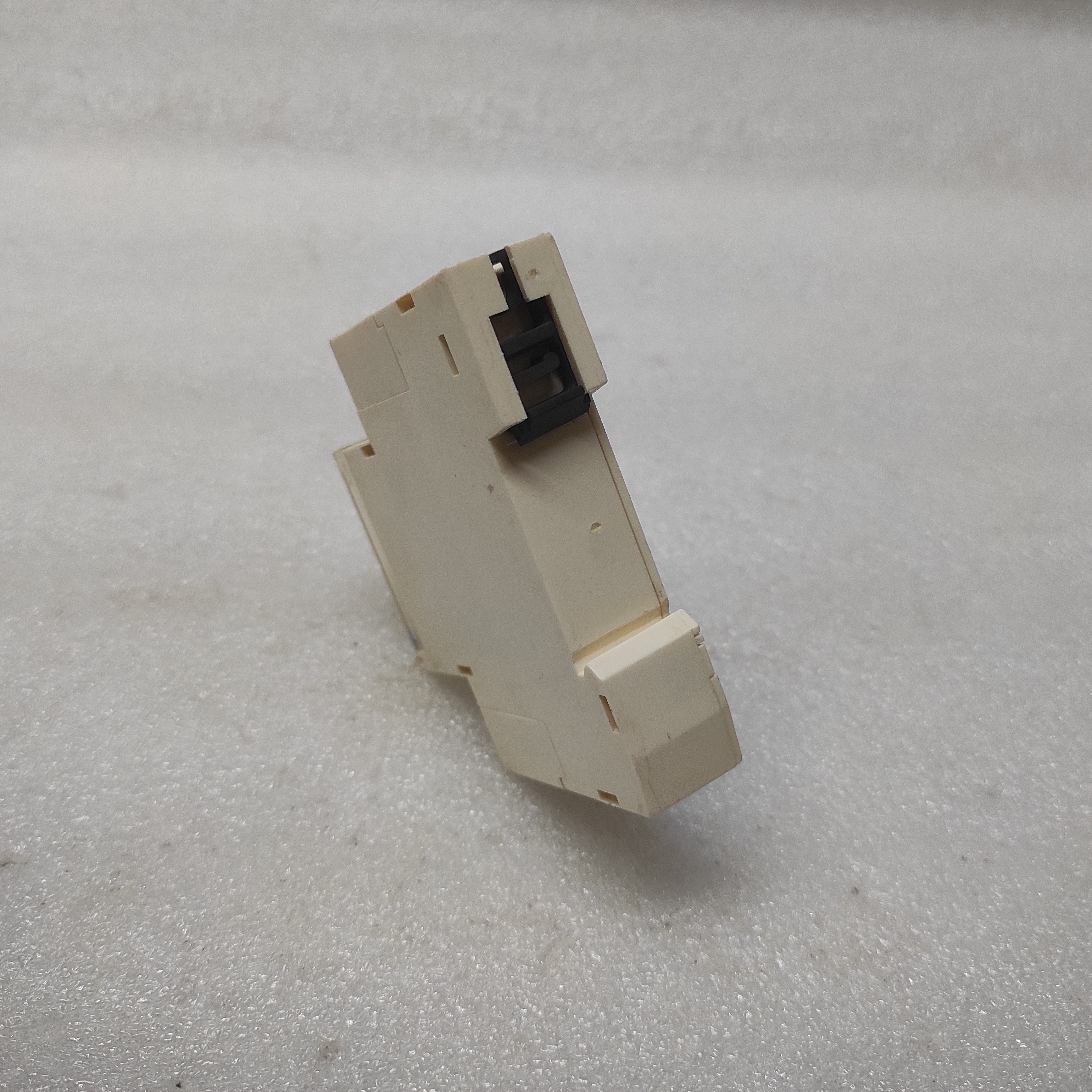 SE RE11RMEMU TIME DELAY RELAY 24VDC/24-240VAC 0.1S-10H