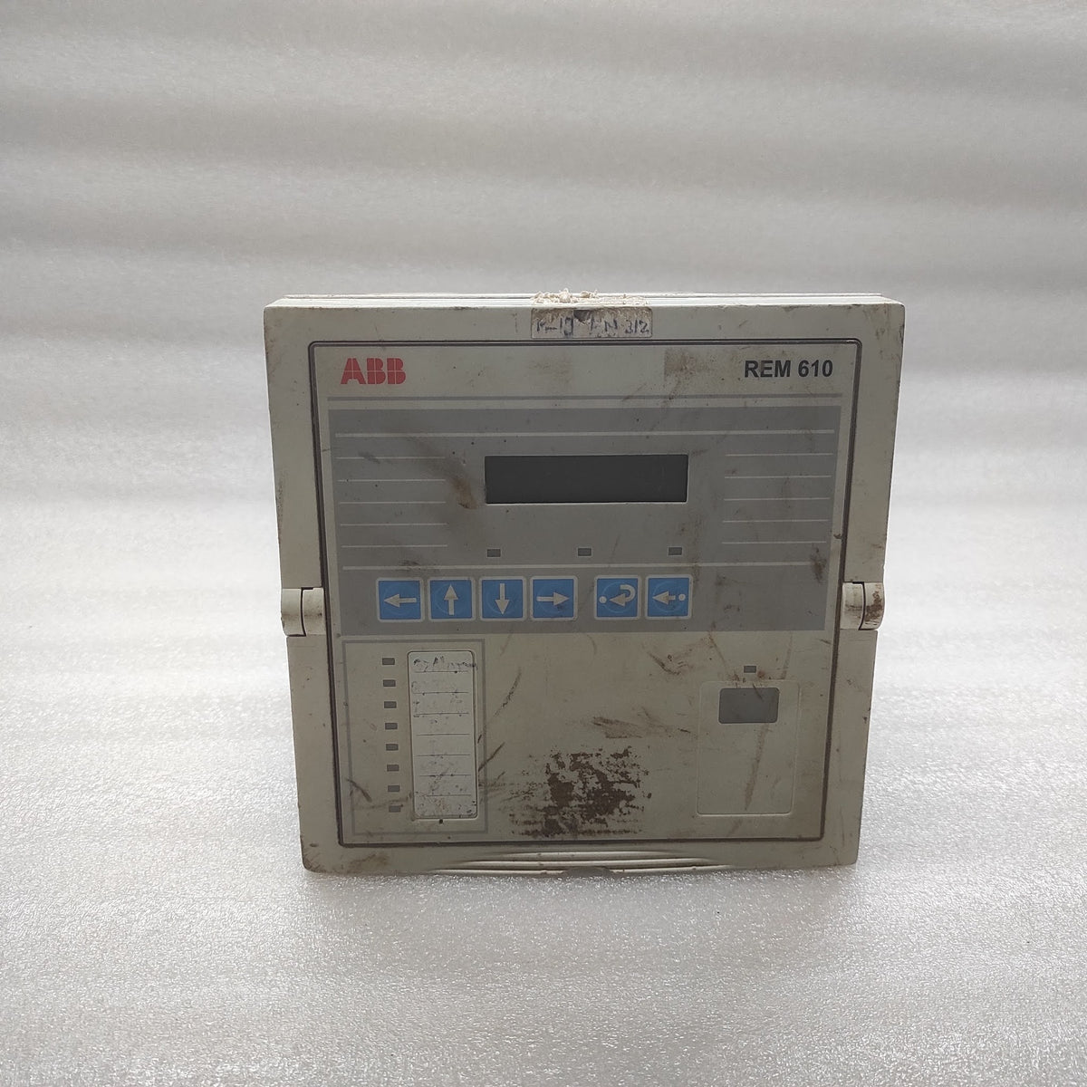 ABB REM 610 MOTOR PROTECTION RELAY 1MRS050692