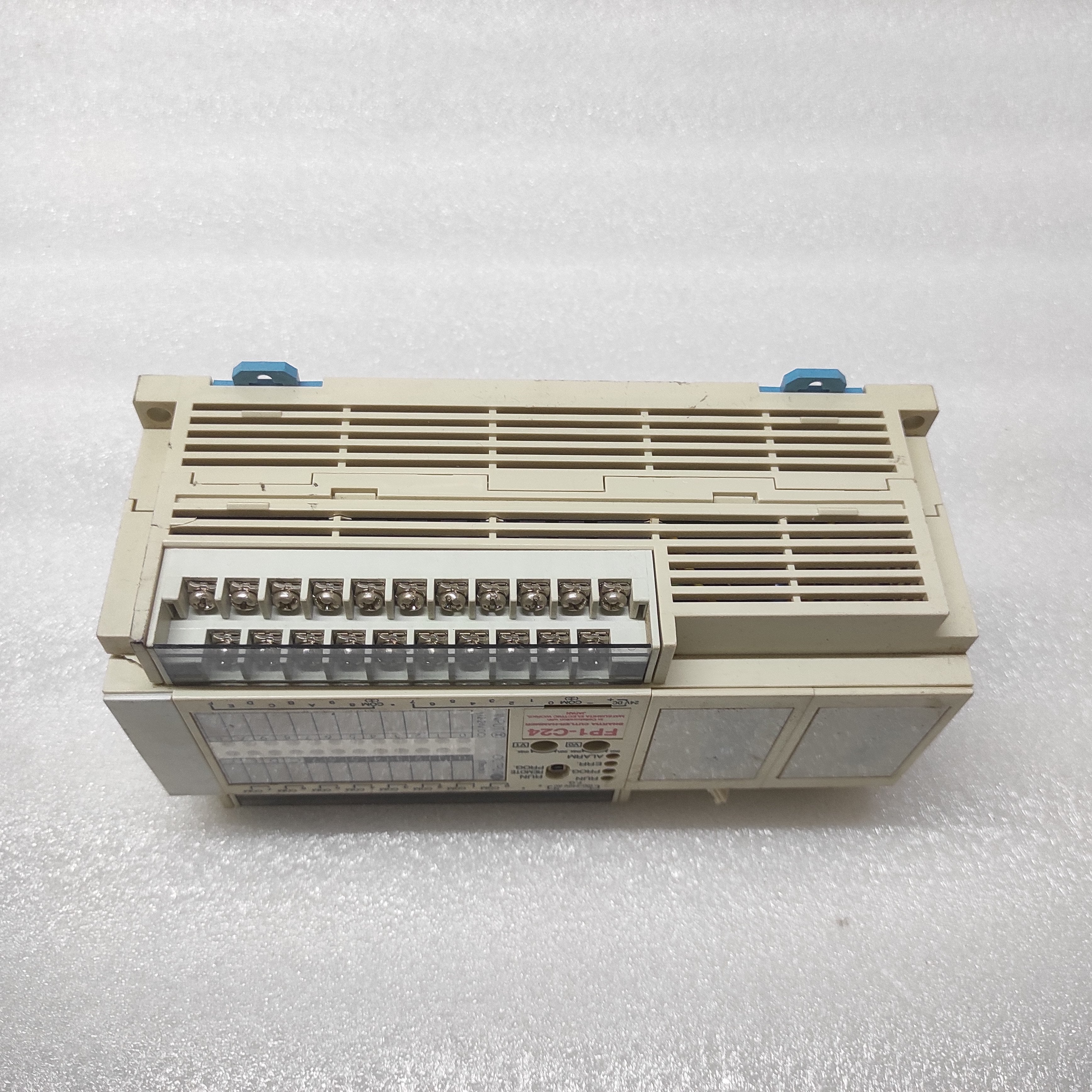 CUTLER HAMMER FP1-C24 COMPACT PLC MATSUSHITA ELECTRIC FOR PARTS
