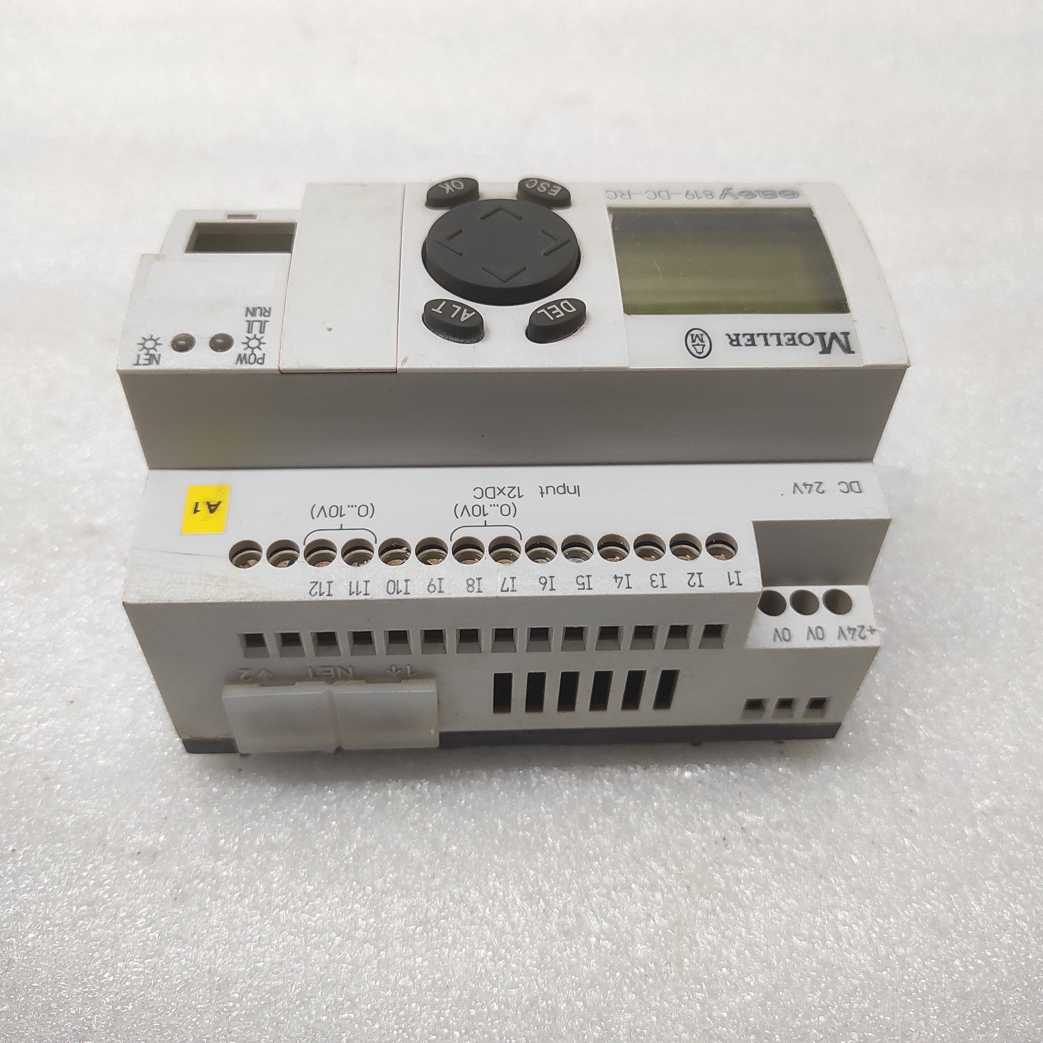 MOELLER EASY 819-DC-RC PROGRAMMABLE RELAY 24VDC