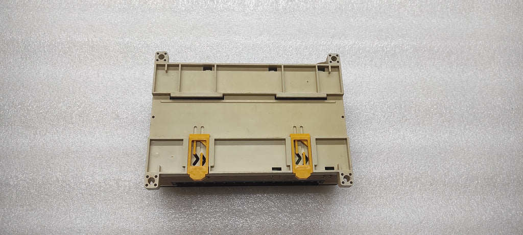 OMRON CPM1A-40CDR-D-V1 PROGRAMMABLE CONTROLLER