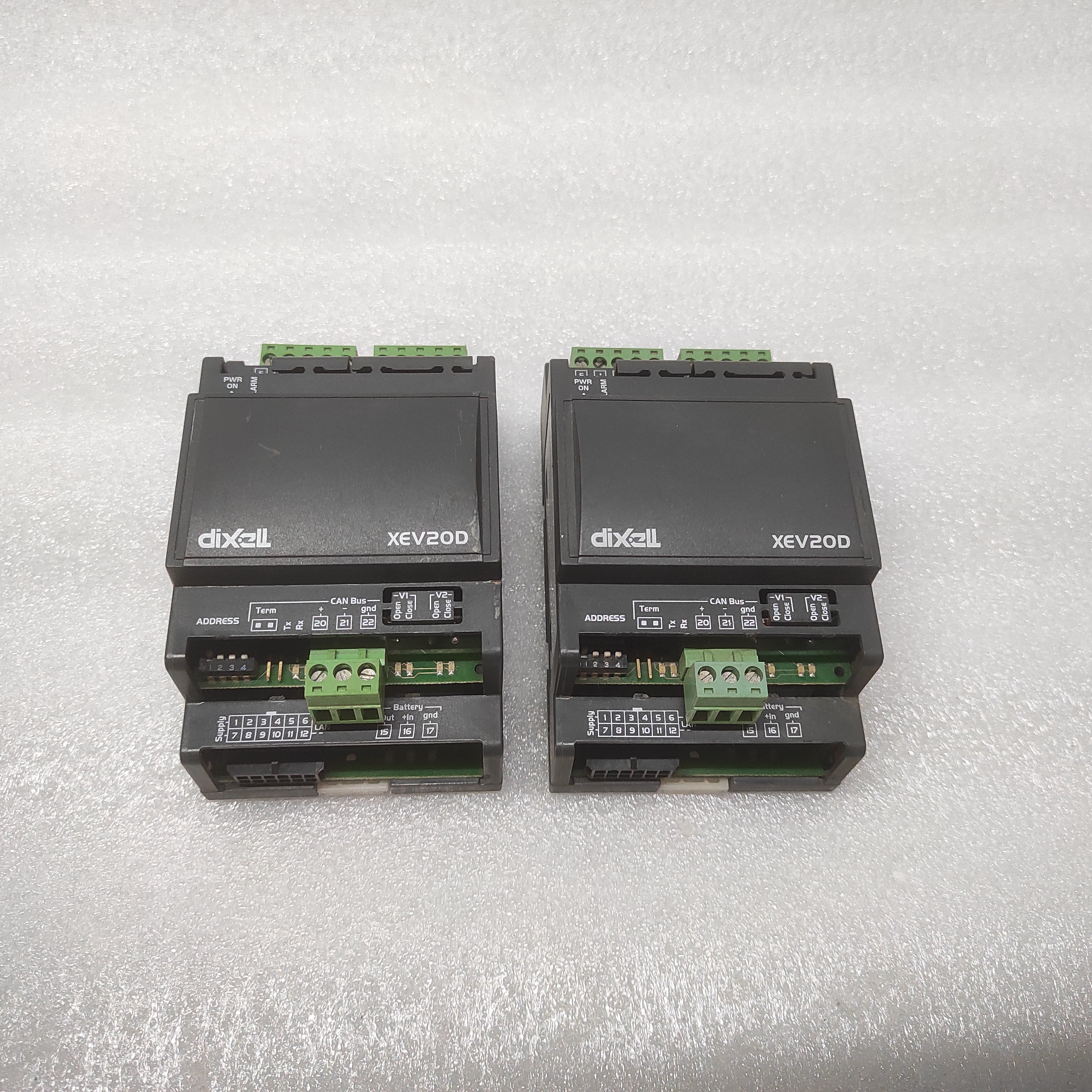 EMERSON DIXELL XEV20D-11100 STEPPER VALVE DRIVER CONTROLLER 24VAC/DC
