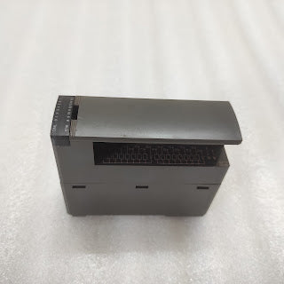 FUJI ELECTRIC NP1Y16R-08 DIGITAL INPUT MODULE