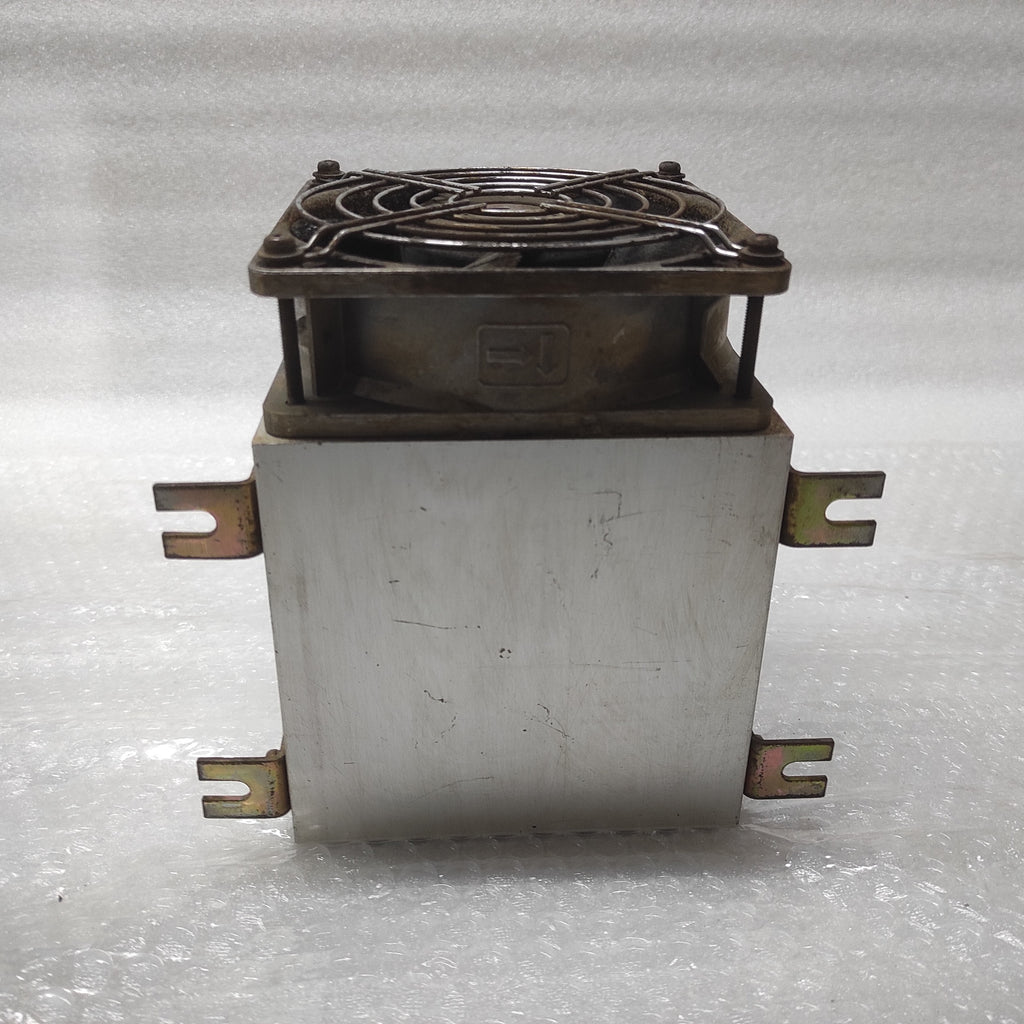 FUJI ELECTRIC SS803H-3Z-D3 SOLID STATE CONTACTOR WITH HEAT SINK SX1-C12-A3
