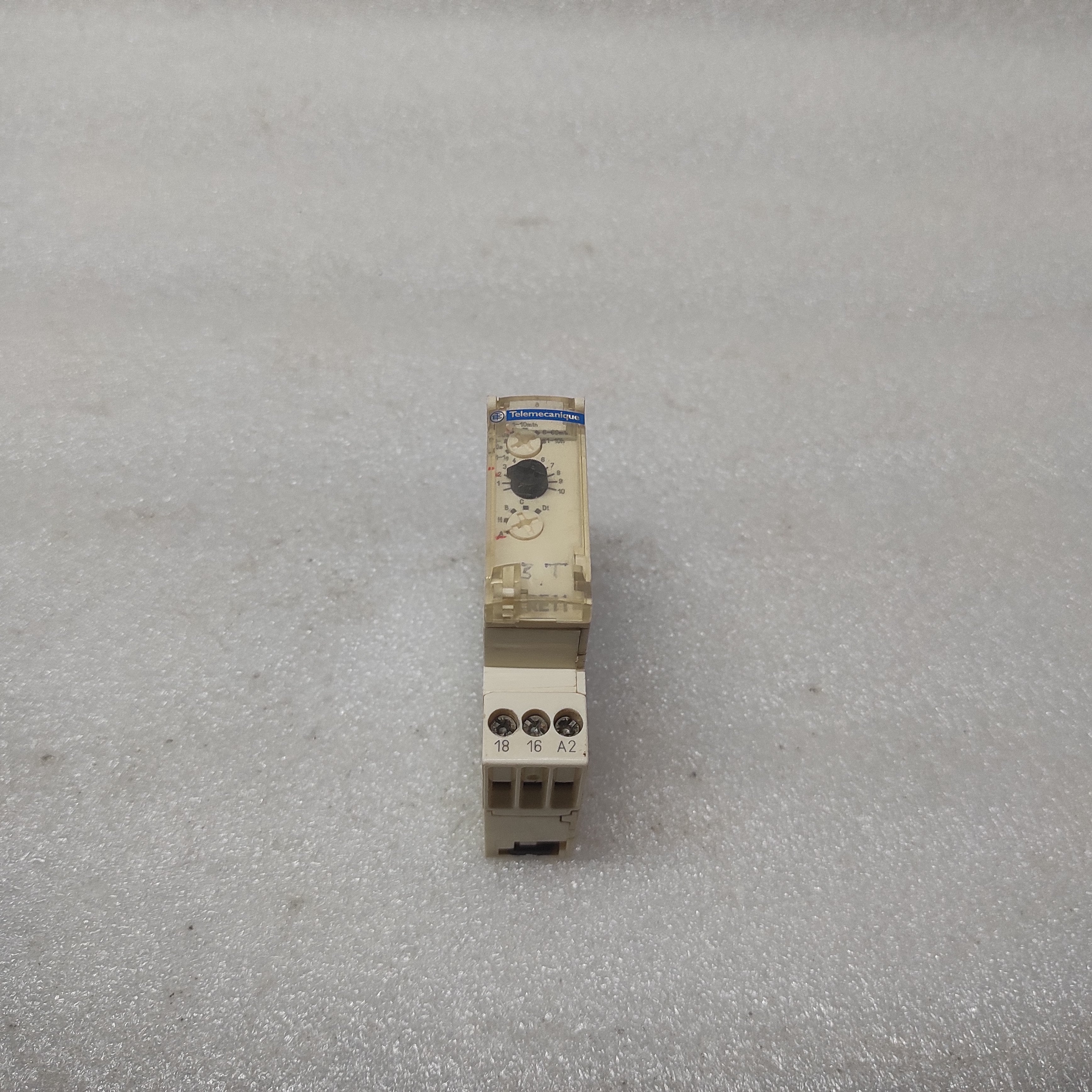 SE RE11RMEMU TIME DELAY RELAY 24VDC/24-240VAC 0.1S-10H