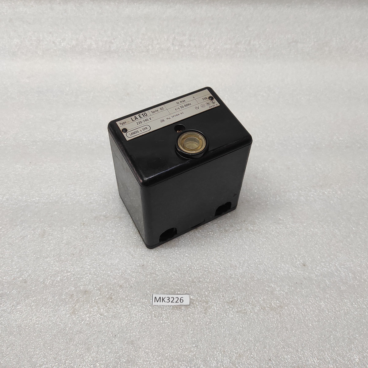 LANDIS & GYR LAE 10 FLAME SAFE GUARD 220V AC