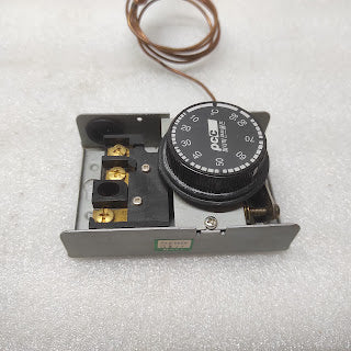 PECIFIC PLS-085A TEMPERATURE CONTROLLER
